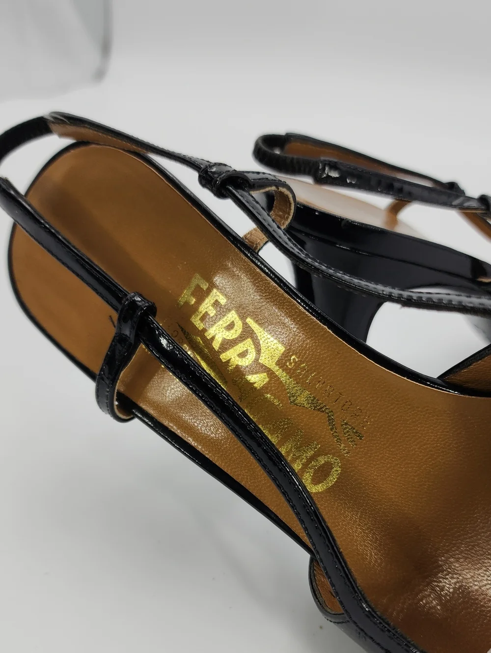 Vintage Salvatore Ferragamo Black Patent Leather Slingback Pumps Square Toe 9 C